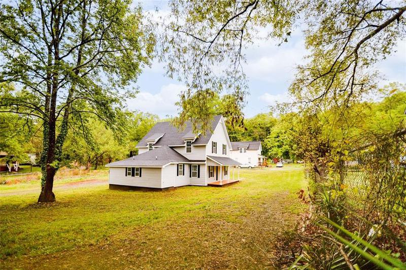 Image for property 305 Grove Avenue, Lindale, GA 30147