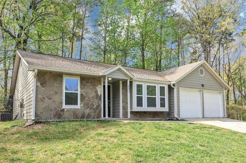 Image for property 5477 HEDGEFLOWER Court, Stone Mountain, GA 30088