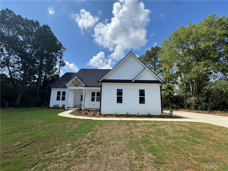 Image for property 3605 Garden Lakes Parkway, Rome, GA 30165