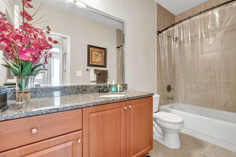 Image for property 10 Perimeter Summit Boulevard 4208, Brookhaven, GA 30319