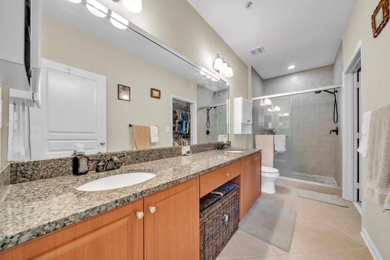 Image for property 10 Perimeter Summit Boulevard 4208, Brookhaven, GA 30319