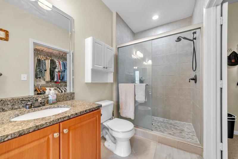 Image for property 10 Perimeter Summit Boulevard 4208, Brookhaven, GA 30319