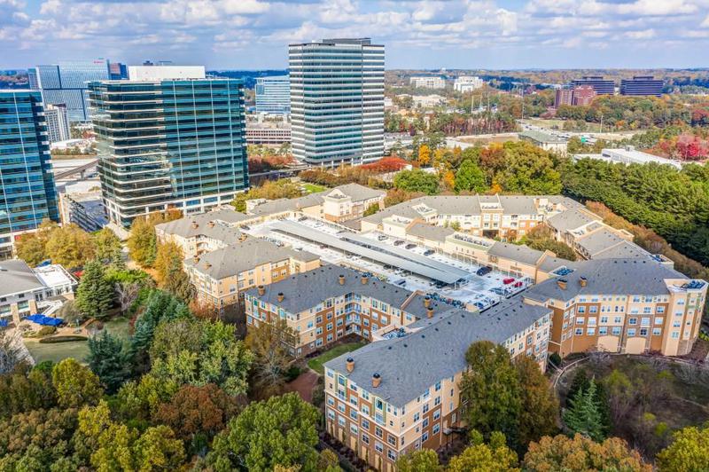 Image for property 10 Perimeter Summit Boulevard 4208, Brookhaven, GA 30319