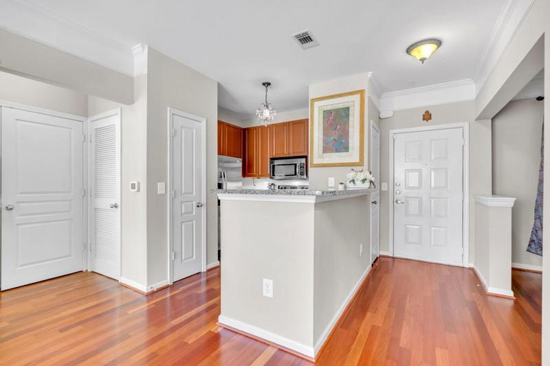 Image for property 10 Perimeter Summit Boulevard 4208, Brookhaven, GA 30319