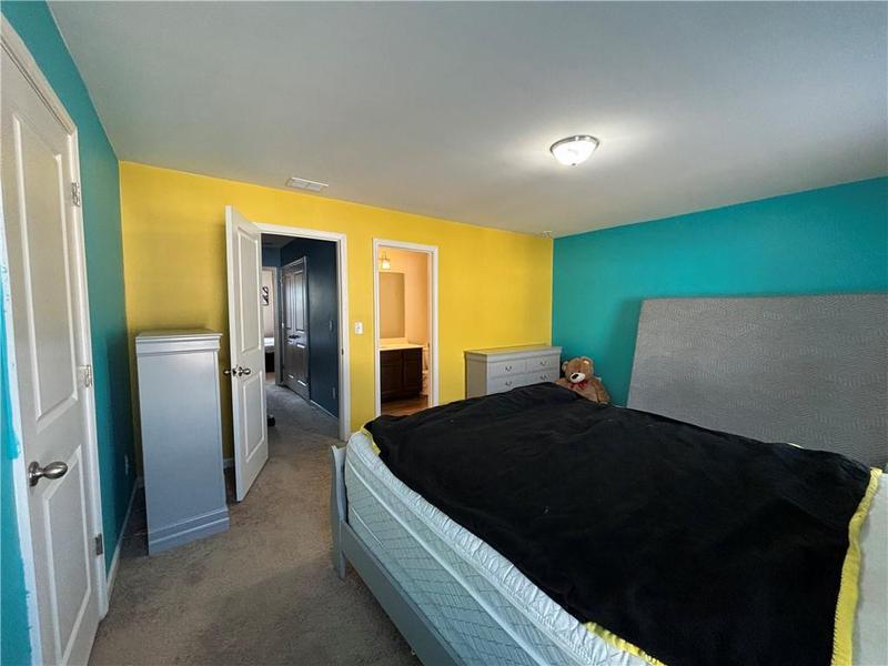 Image for property 3333 Tarian Way, Decatur, GA 30034