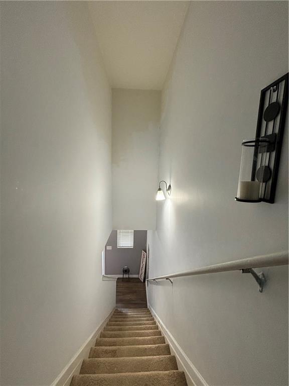 Image for property 3333 Tarian Way, Decatur, GA 30034