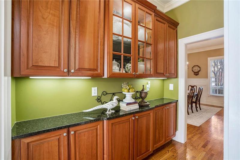 Image for property 194 Waterfront Park Lane, Dawsonville, GA 30534