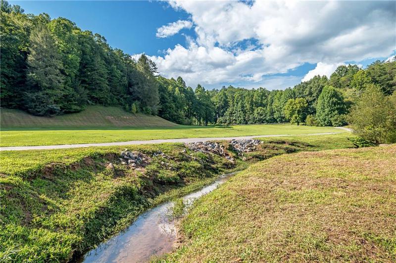 Image for property 32 Muscogee Drive, Ellijay, GA 30540