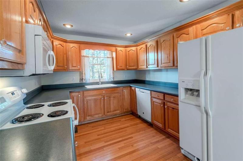 Image for property 32 Muscogee Drive, Ellijay, GA 30540