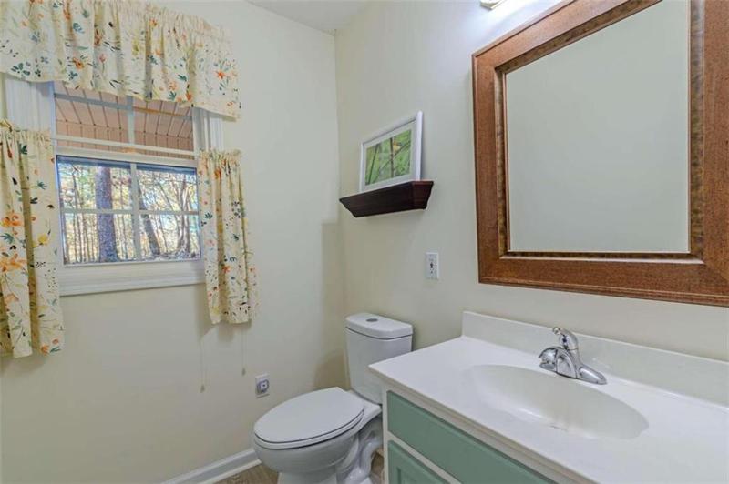 Image for property 32 Muscogee Drive, Ellijay, GA 30540
