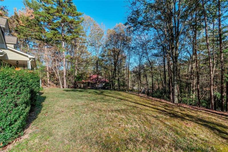 Image for property 32 Muscogee Drive, Ellijay, GA 30540