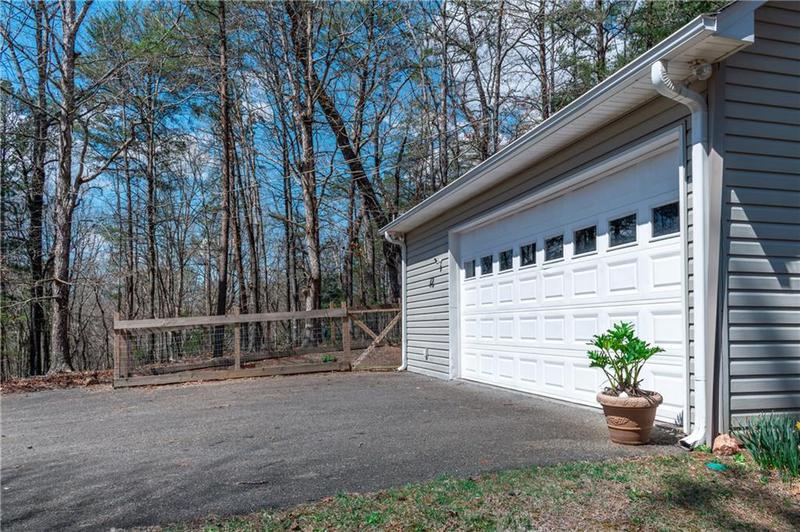 Image for property 32 Muscogee Drive, Ellijay, GA 30540