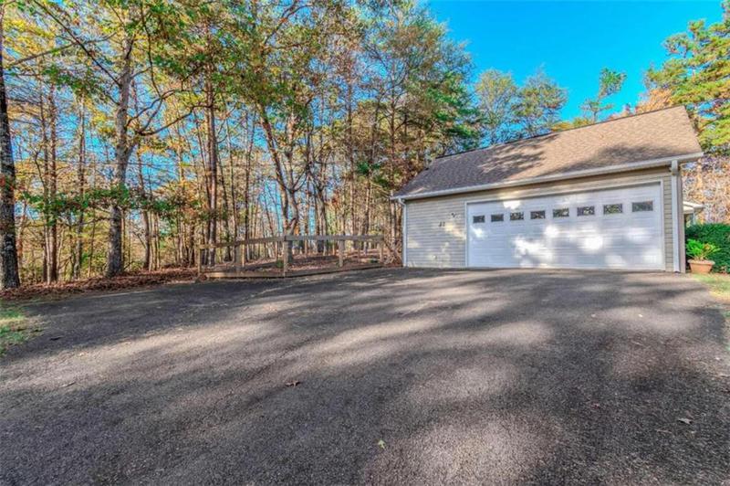 Image for property 32 Muscogee Drive, Ellijay, GA 30540