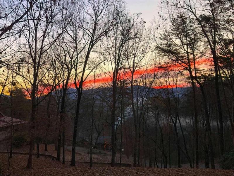 Image for property 32 Muscogee Drive, Ellijay, GA 30540