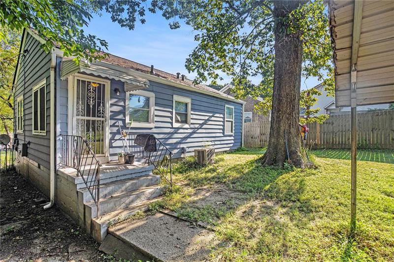 Image for property 1962 Virginia Avenue, College Park, GA 30337