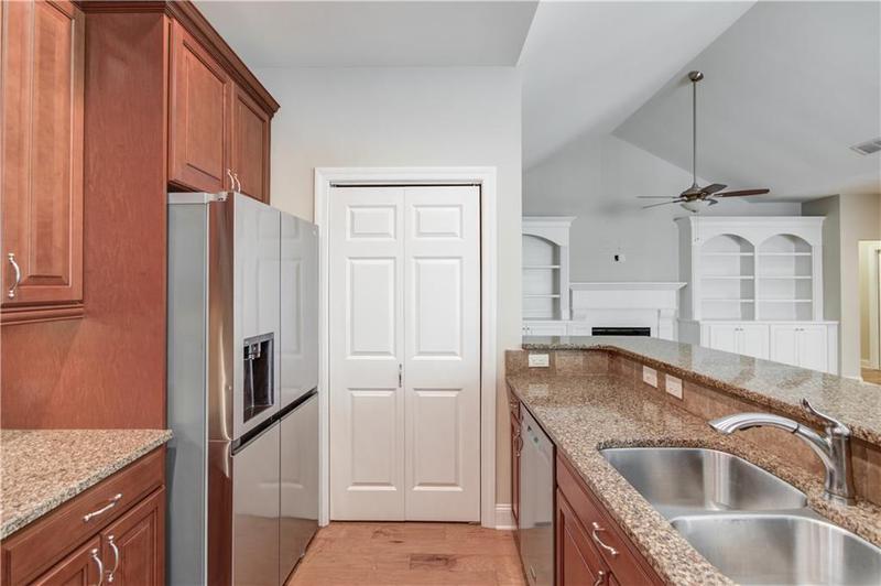 Image for property 4321 Lanier Ridge Walk 1704, Cumming, GA 30041