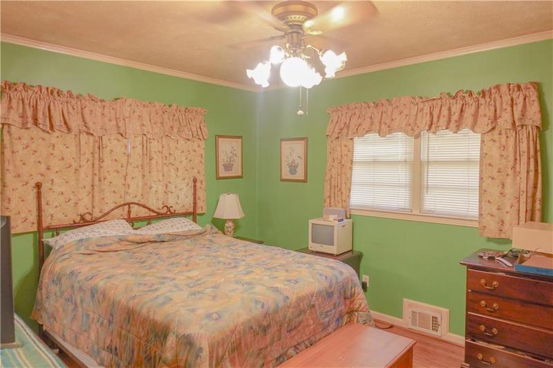 Image for property 2530 Bryan Circle, Atlanta, GA 30344