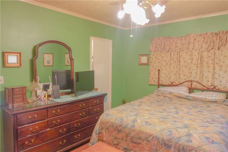 Image for property 2530 Bryan Circle, Atlanta, GA 30344
