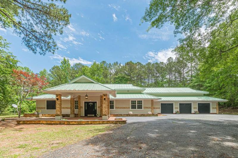 Image for property 379 Bohannon Road, Grantville, GA 30220