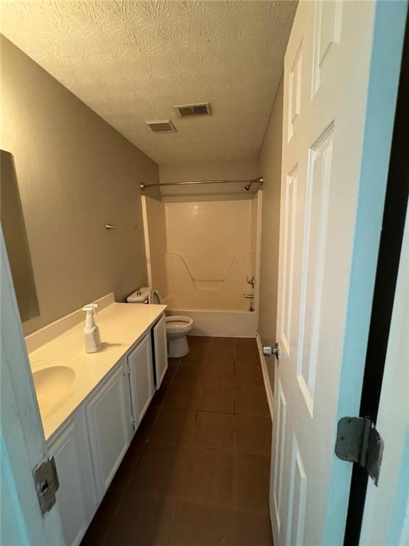 Image for property 5129 Oaktree Trail, Lithonia, GA 30038