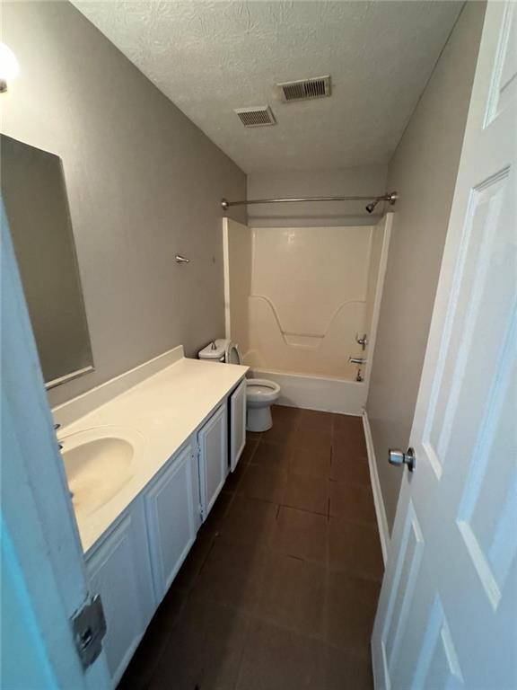 Image for property 5129 Oaktree Trail, Lithonia, GA 30038
