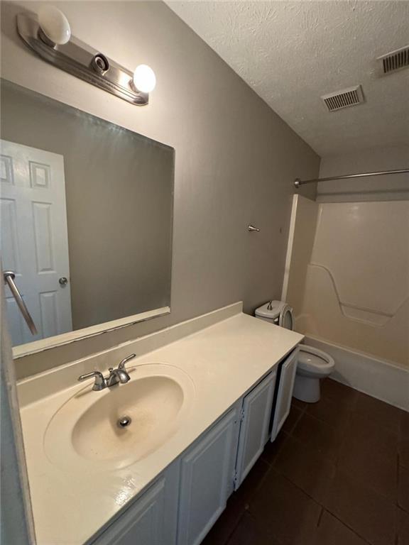 Image for property 5129 Oaktree Trail, Lithonia, GA 30038