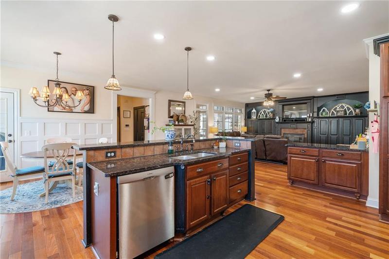 Image for property 4068 Andover Circle, Mcdonough, GA 30252