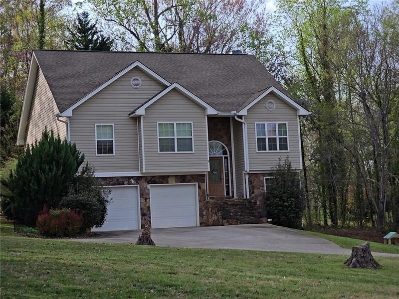 Image for property 147 Crest Winds Drive, Clarkesville, GA 30523