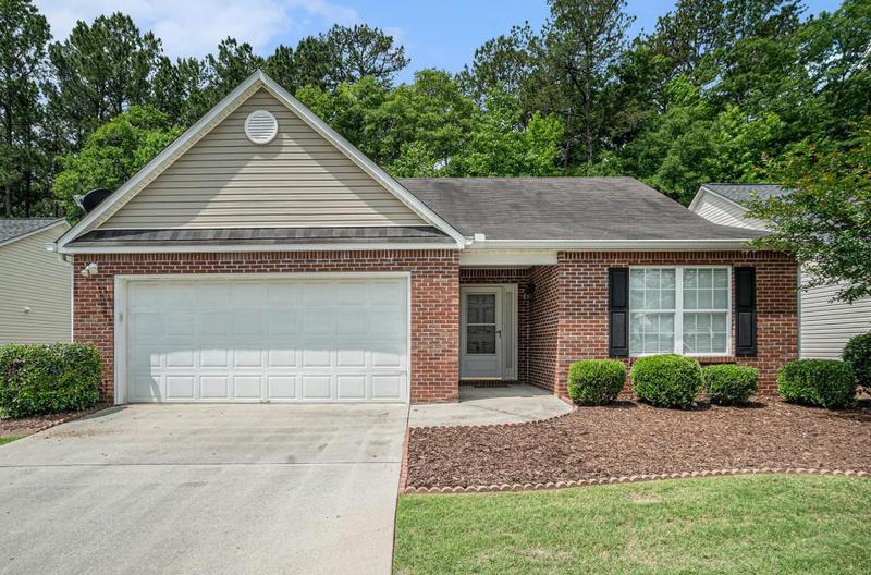 Image for property 920 Village View Circle, Loganville, GA 30052