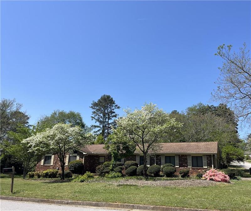 Image for property 3557 Clubhouse Lane, Conyers, GA 30094
