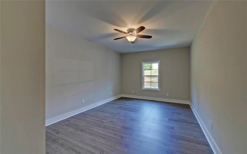 Image for property 16 Brekshire Drive, Cleveland, GA 30528