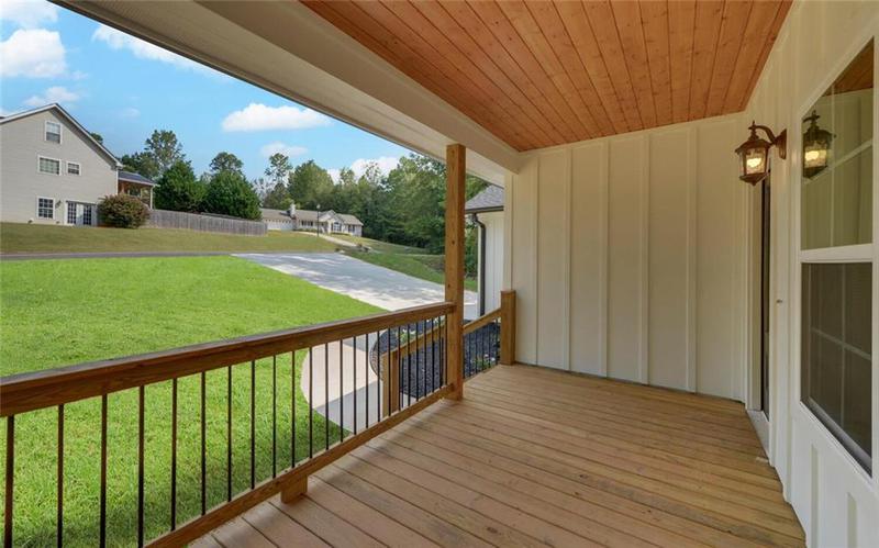 Image for property 16 Brekshire Drive, Cleveland, GA 30528