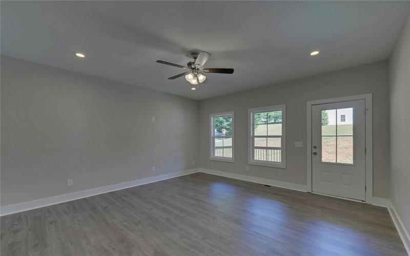 Image for property 16 Brekshire Drive, Cleveland, GA 30528