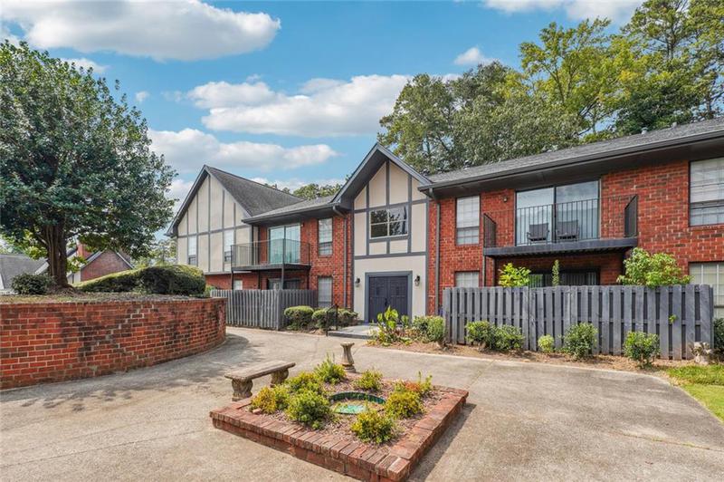Image for property 6851 Roswell Road A-3, Sandy Springs, GA 30328