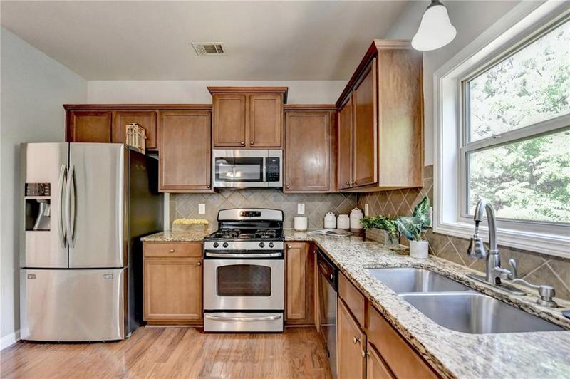 Image for property 4885 MARISTONE LANDING Way, Cumming, GA 30040