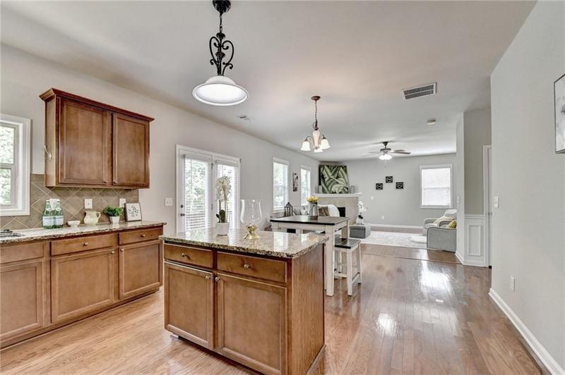 Image for property 4885 MARISTONE LANDING Way, Cumming, GA 30040