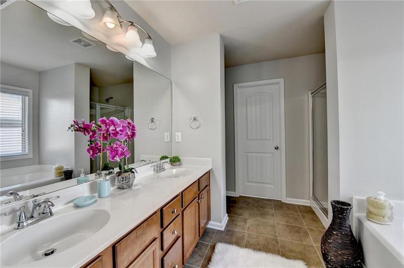 Image for property 4885 MARISTONE LANDING Way, Cumming, GA 30040