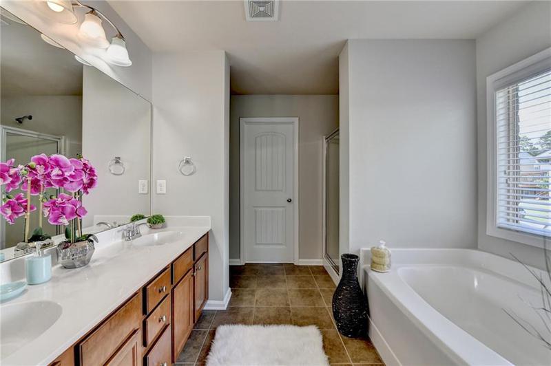 Image for property 4885 MARISTONE LANDING Way, Cumming, GA 30040