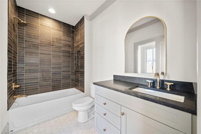 Image for property 140 Blackberry Ridge Trail, Alpharetta, GA 30004