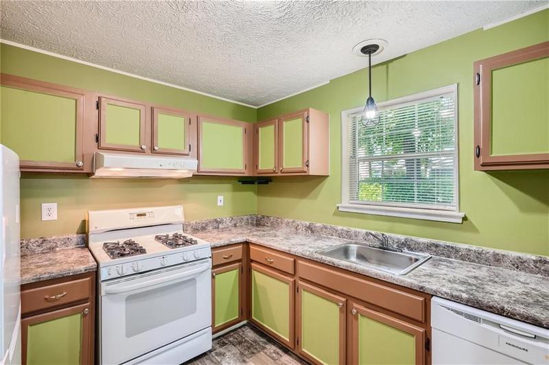 Image for property 6822 Glenridge Drive A, Sandy Springs, GA 30328