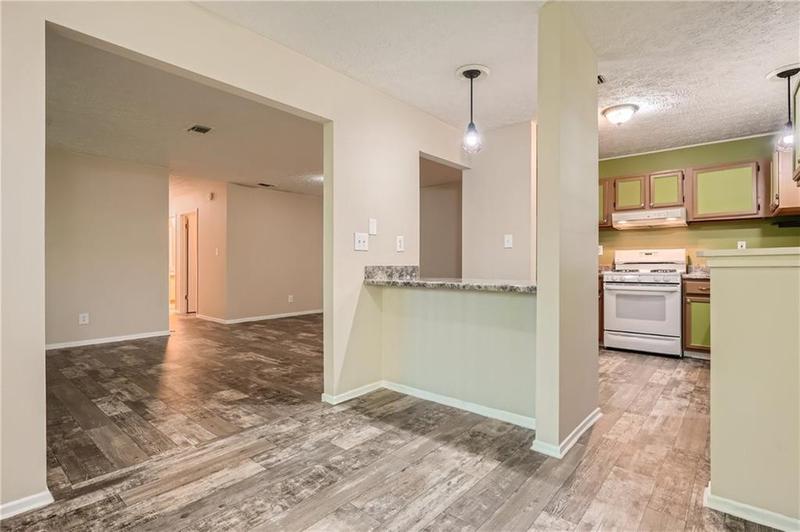 Image for property 6822 Glenridge Drive A, Sandy Springs, GA 30328