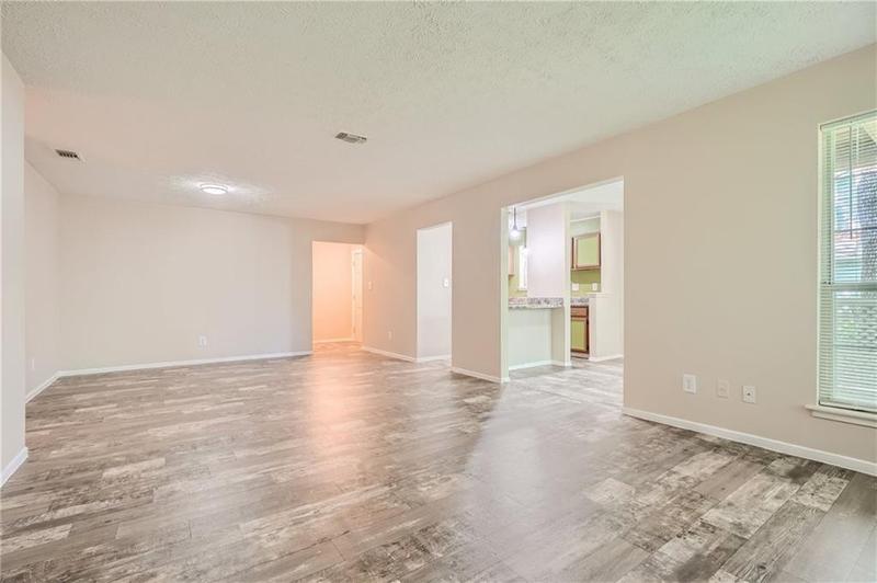 Image for property 6822 Glenridge Drive A, Sandy Springs, GA 30328