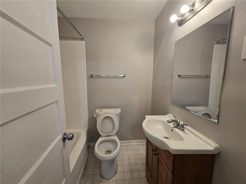 Image for property 235 Whitaker Circle, Atlanta, GA 30314