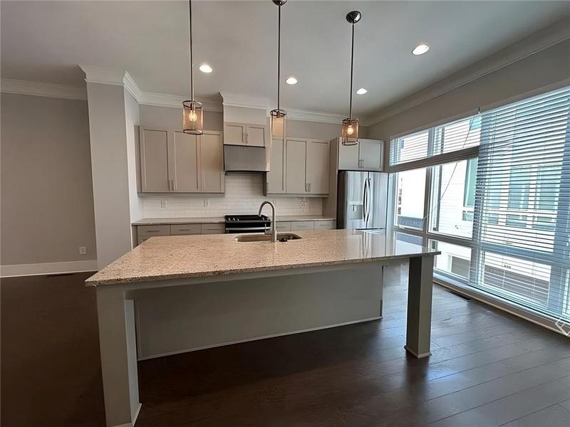 Image for property 700 Banton Drive, Atlanta, GA 30318