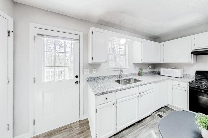 Image for property 3053 Botany Drive, Jonesboro, GA 30236