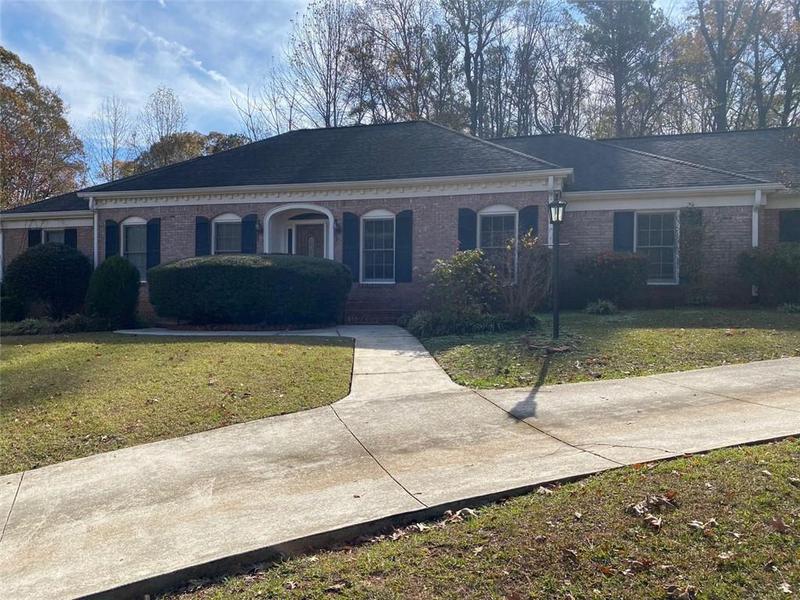 Image for property 229 SMITHSTONE Path, Fayetteville, GA 30214