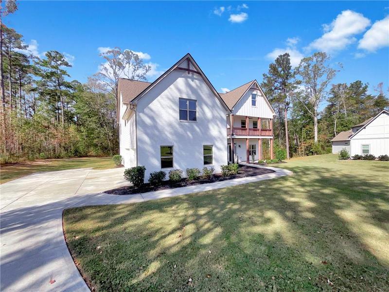 Image for property 165 Durham Estates Drive, Sharpsburg, GA 30277