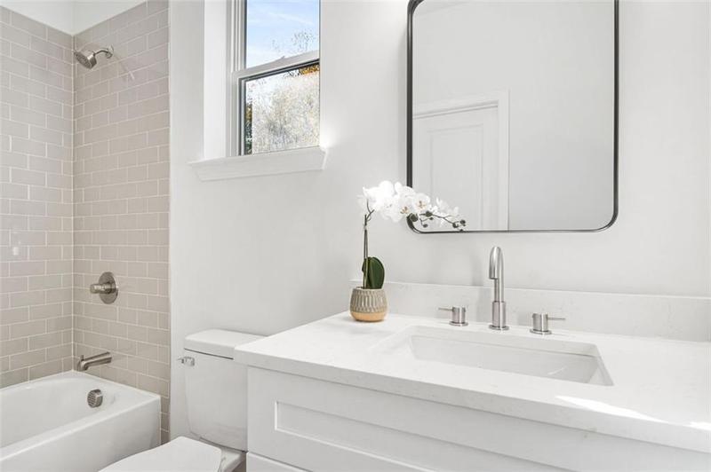 Image for property 2048 CHICAGO Avenue, Atlanta, GA 30314