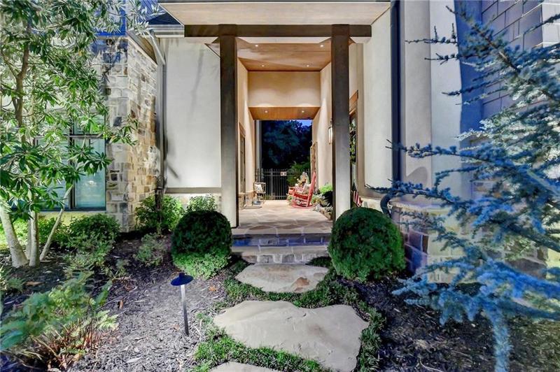 Image for property 962 Chattooga Trace, Suwanee, GA 30024