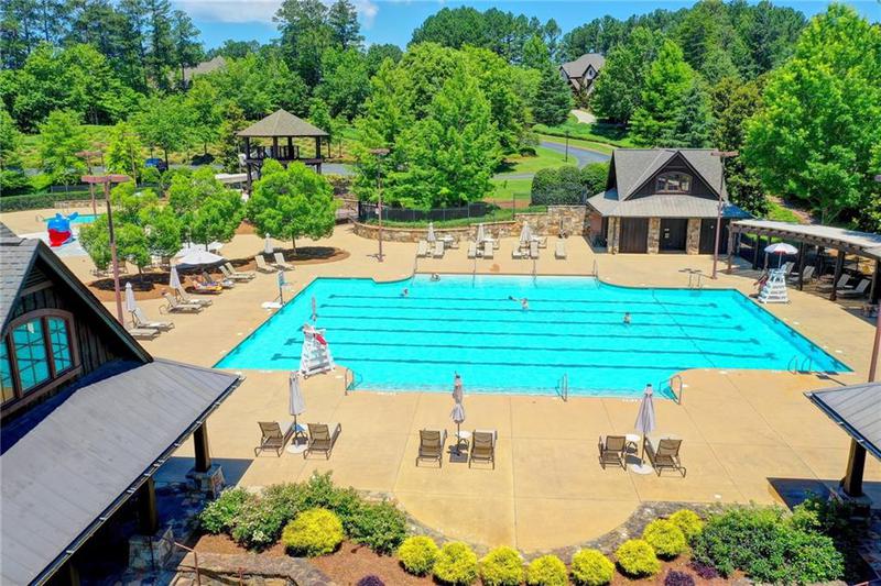 Image for property 962 Chattooga Trace, Suwanee, GA 30024